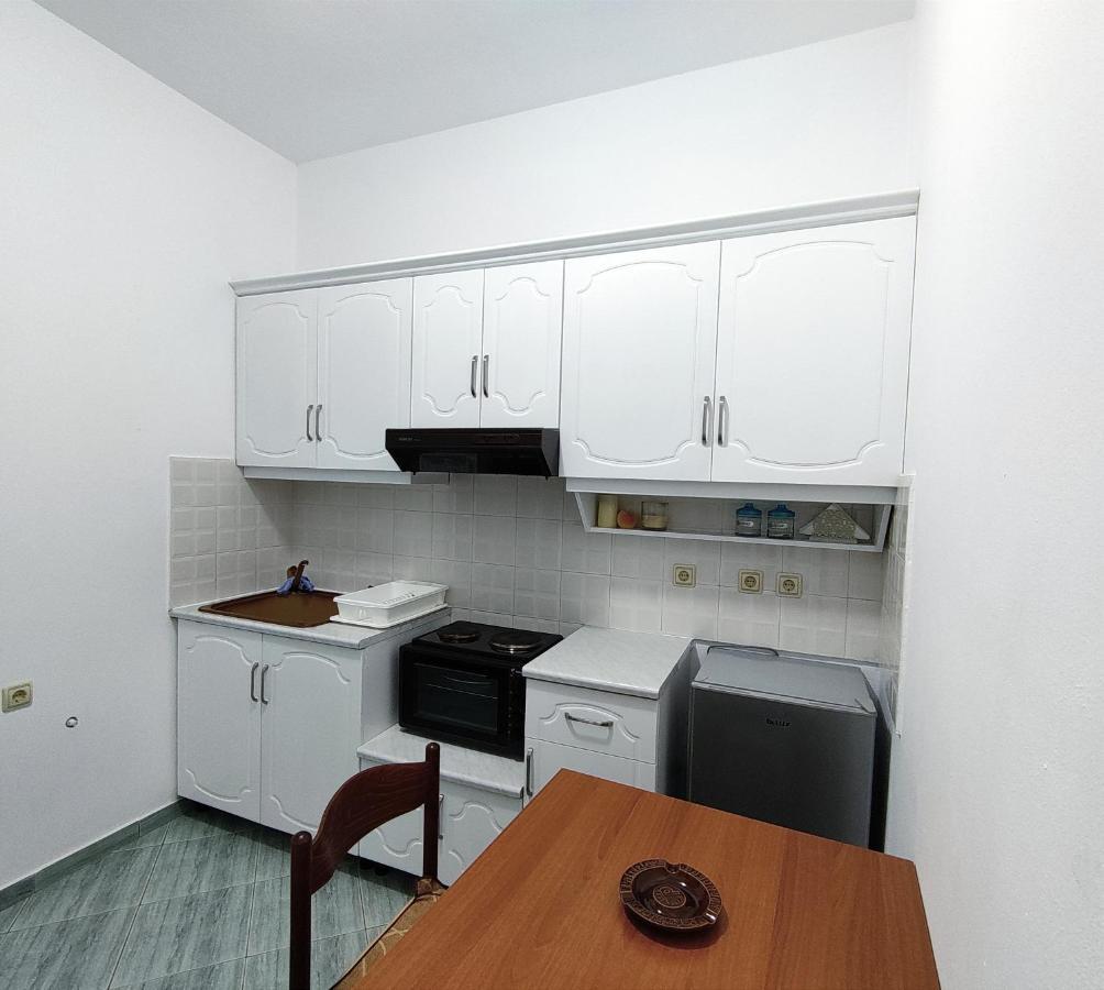 Joen Guesthouse Sarandë Buitenkant foto