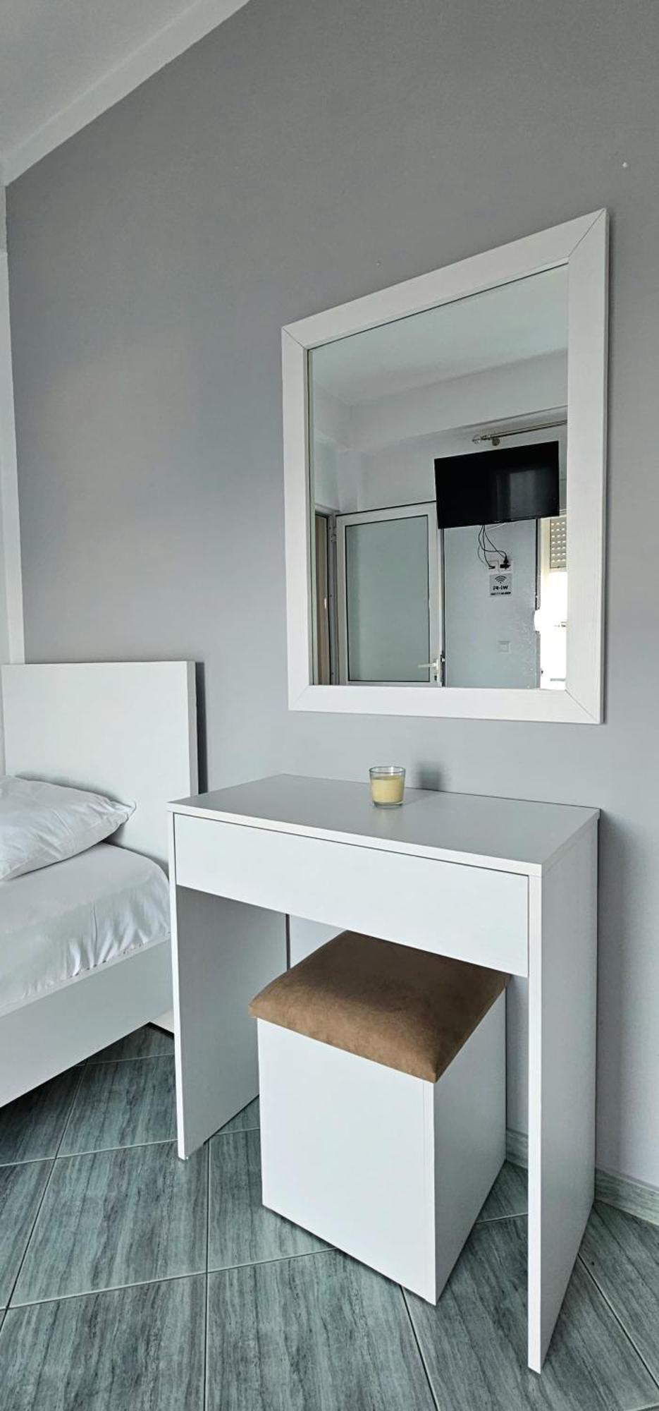 Joen Guesthouse Sarandë Buitenkant foto